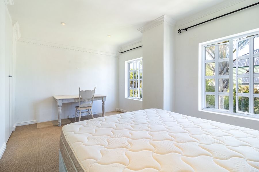 4 Bedroom Property for Sale in Zevendal Western Cape